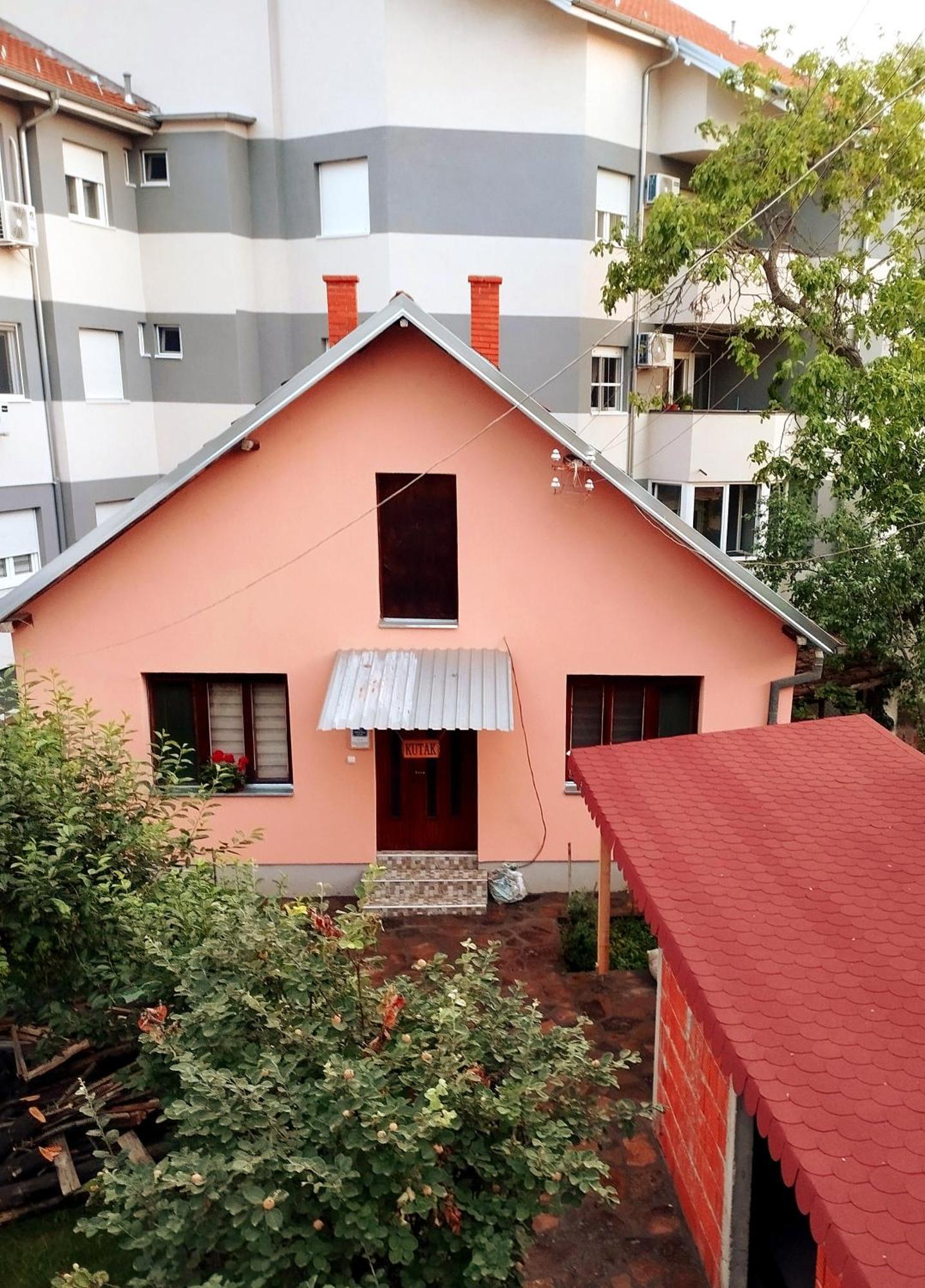 Apartman Kutak 피로트 외부 사진